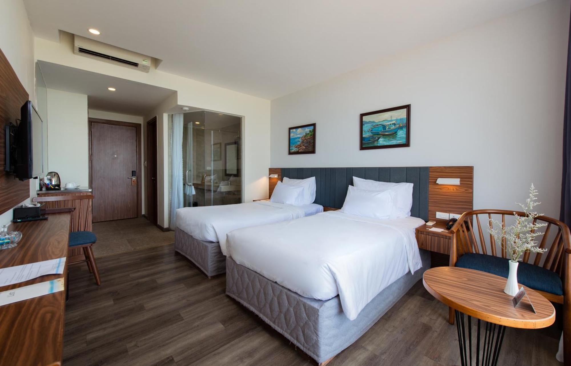 Sala Tuy Hoa Beach Hotel Room photo